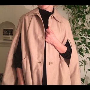 Vintage: 1970s Khaki Cape
